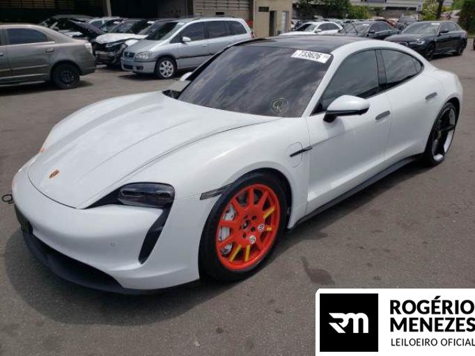 PORSCHE TAYCAN 22/22