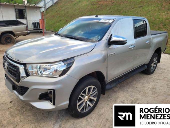 TOYOTA HILUX CD 18/18